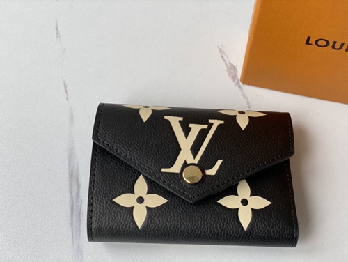 LVコピーウォレット細部ディテール